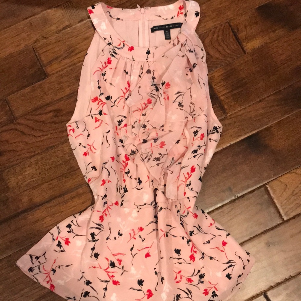 Sleeveless blouse